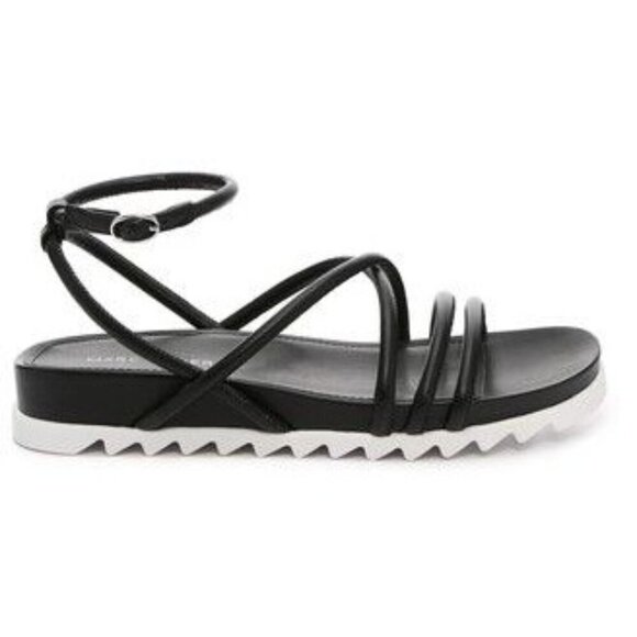 NWOT Marc Fisher Joylyn Strappy Black Sandals Flats Women's 8.5 - Picture 1 of 11